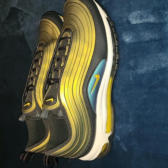 Nike Air Max 97 Men's Size 11 Metallic Green Colorway - Picture 2 of 6